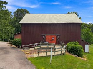 697 County Road 1302, Ashland, OH 44805