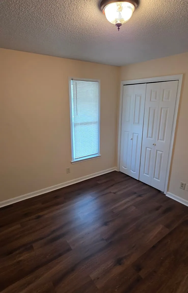 2 bed, 934 sqft, $1,250 — Photo 3