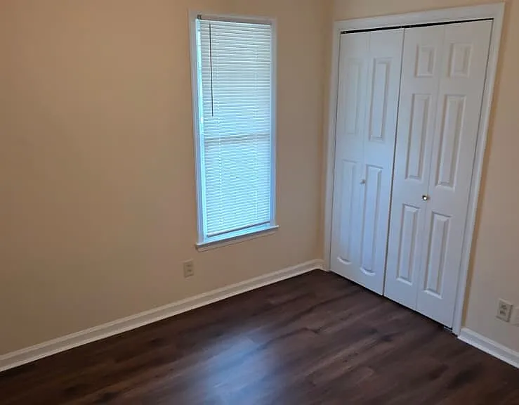 919 S Ridge Ct #155 — Photo 3