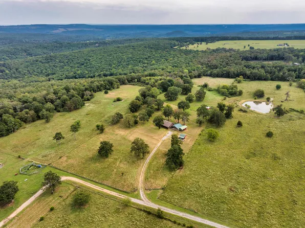 25 Hanah Ln, Batesville, AR 72501