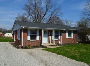 737 Brookhaven Dr, Seymour, IN 47274