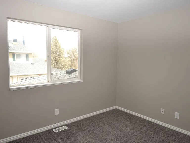 4785 W Old Church Ct — Photo 12