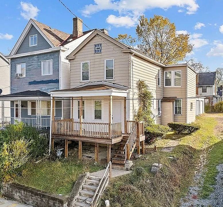 1st image of 833 Estella Ave