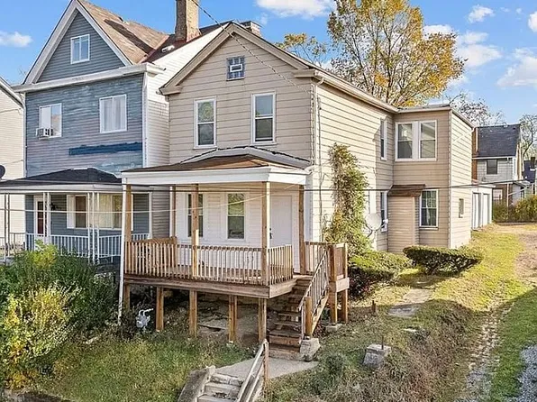 833 Estella Ave, Pittsburgh, PA 15210