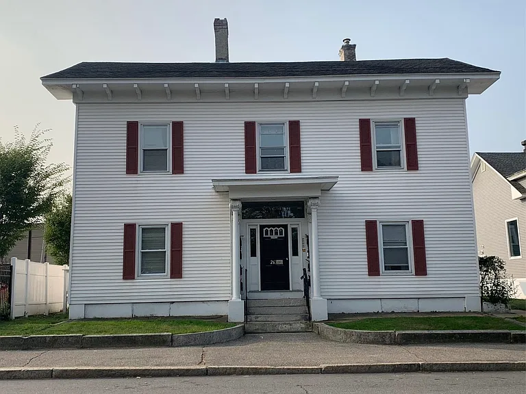 263 Hanover St #7 — Photo 9
