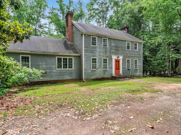 141 Shoreham Rd, Spartanburg, SC 29307