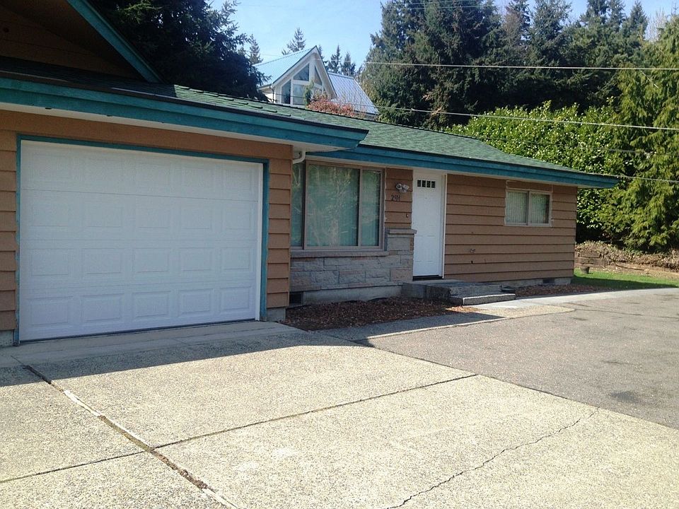 1st image of 2914 57th Street Ct E
