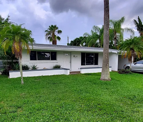 9740 NW 25th St Photo 1