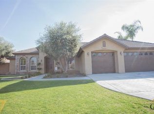 13501 Challis Forest Ln, Bakersfield, CA 93314