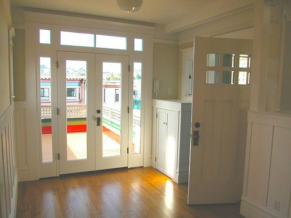 5th image of 3233 Mission St #Niceflat