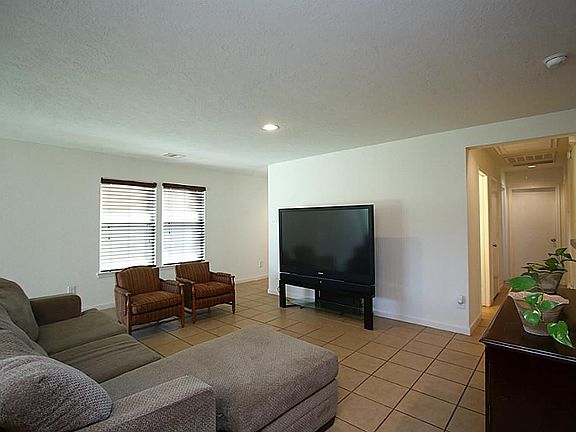 5th image of 7638 Connemara Dr