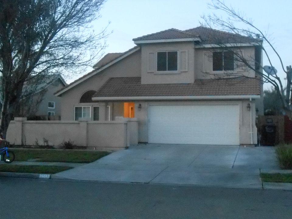 2nd image of 2513 Rio Gabriel St