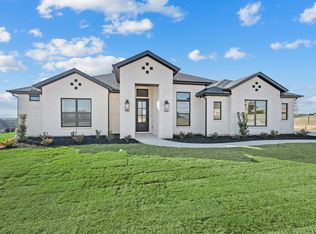 412 Caprock St, Azle, TX 76020