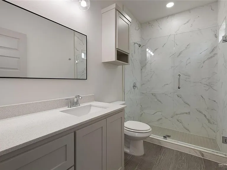 740 N Alamo Rd #17 — Photo 12