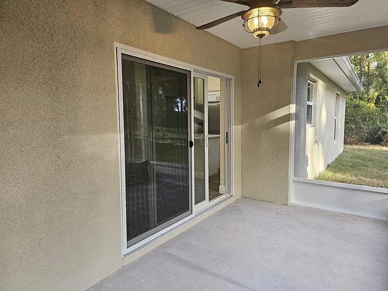 11661 N Kenlake Cir — Photo 9