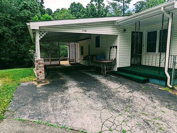 4th image of 158 Holly Dr