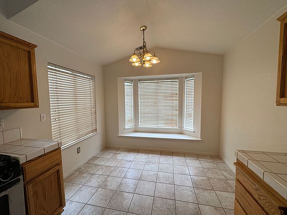 4th image of 1919 Gordon Verner Cir