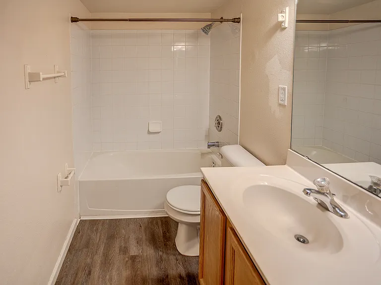 Main bathroom