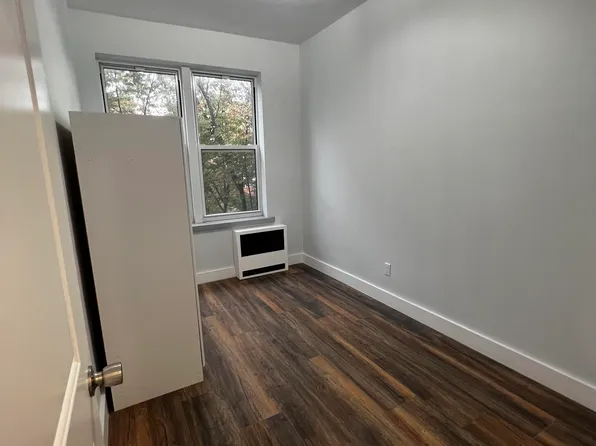 378 50th Street image 3 of 10