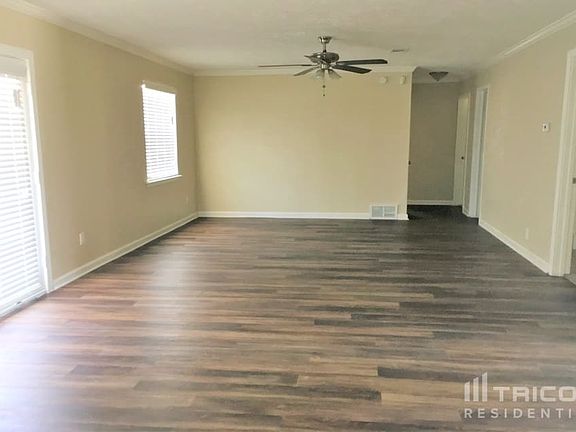 3rd image of 1309 Bayshore Dr