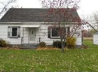6588 Slocum Rd, Ontario, NY 14519