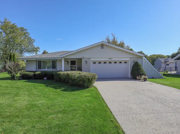 3947 Meachem Rd, Racine, WI 53405