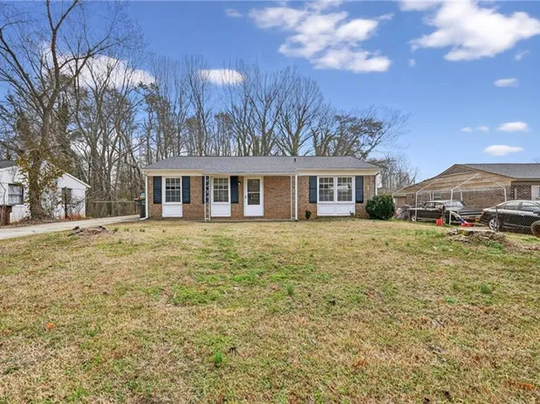 4302 Vincent St, Greensboro, NC 27405