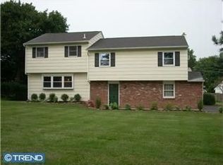 48 Twining Ford Rd, Richboro, PA 18954