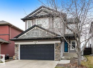 349 Cowan Cres, Strathcona County, AB T8H0E5