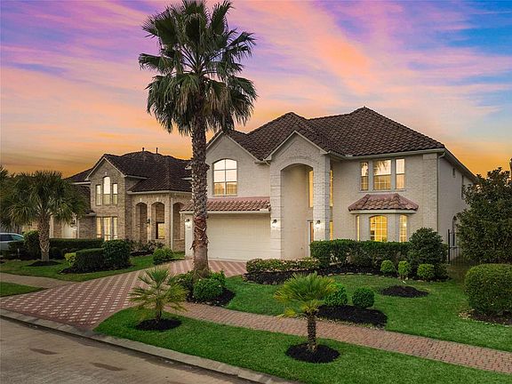 5th image of 18959 Villa Bergamo Ln