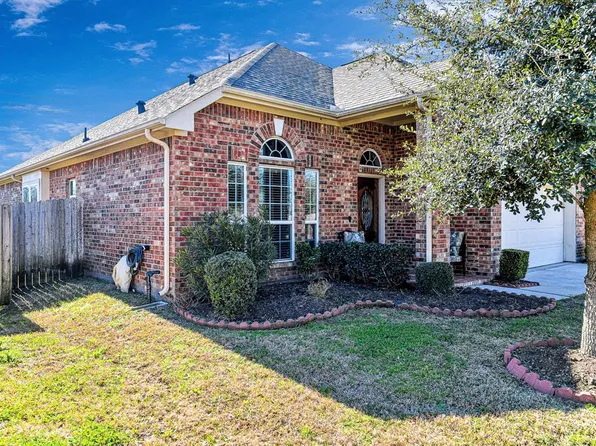 3009 Aguila Creek Court, Dickinson, TX 77539