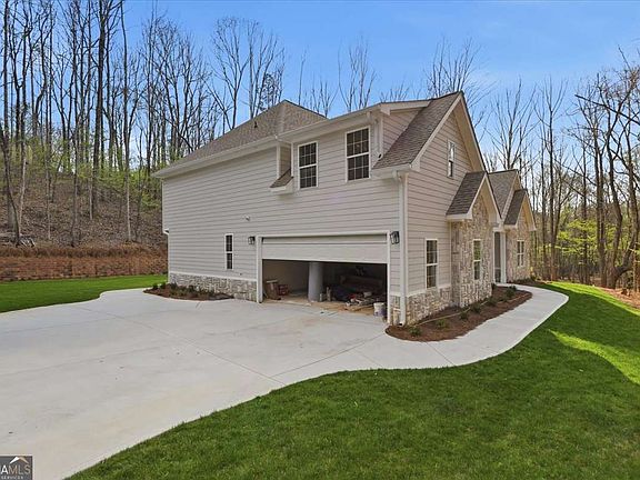 3rd image of 5011 Liberty Rd