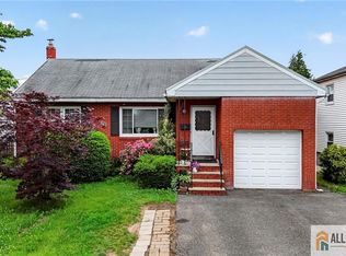 42 Plainfield Ave, Edison, NJ 08817