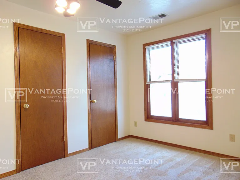 114 N Ontario St — Photo 11