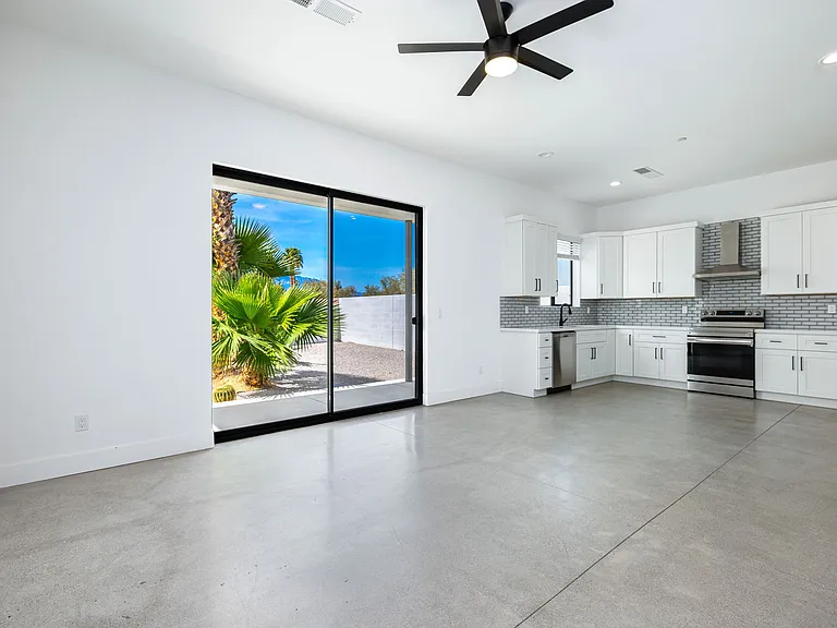 74360 Goleta Ave #2 — Photo 12