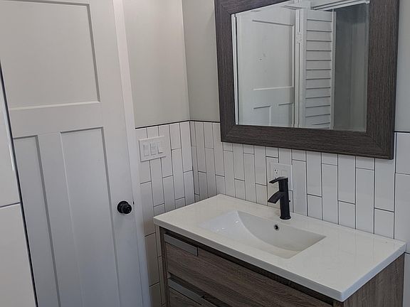 5th image of 3111 S 52nd Ct #1