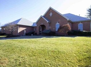336 Woodmere Dr, Saint Charles, MO 63303