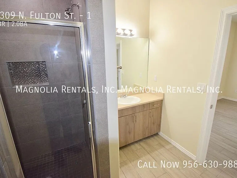 2309 N Fulton St #1 — Photo 14