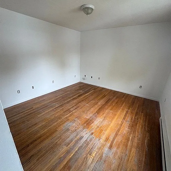 33-35 Hitchcock St #2 — Photo 9