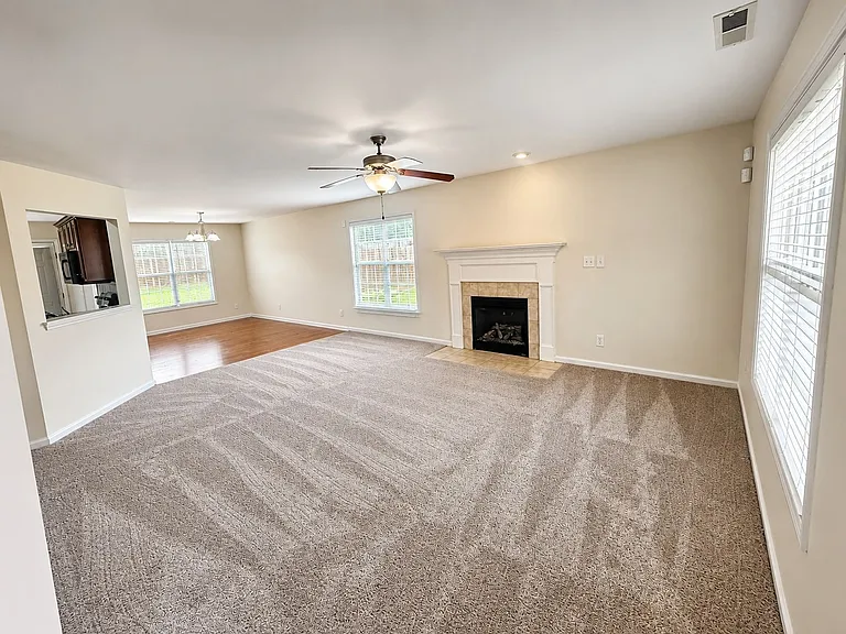 52 Holly Oak Cir — Photo 3
