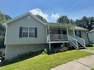 29 Glenmore Dr, Kingston, GA 30145