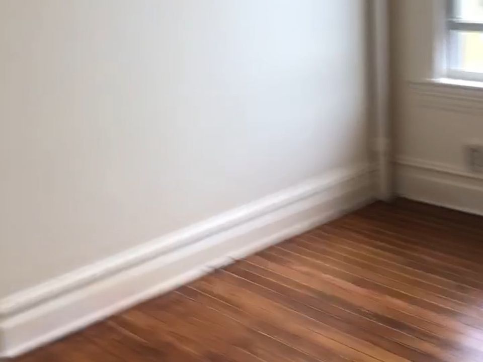 2nd image of 104 Lincoln Ave #1&2