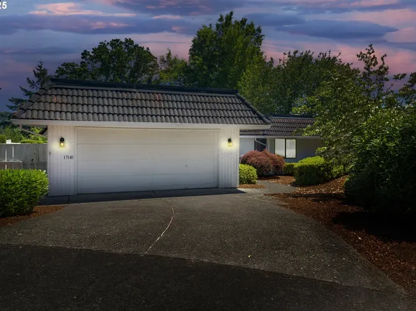 17141 Hofer Ct, Lake Oswego, OR 97034
