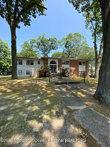275 Garfield Ave Photo 1