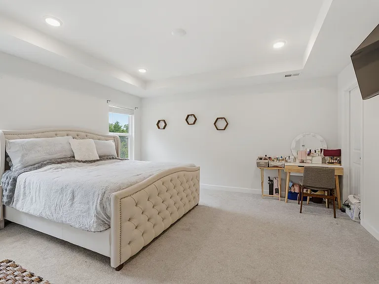 1101 Knobcrest Ct — Photo 28
