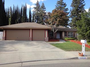 1445 Pamela Cir, Porterville, CA 93257