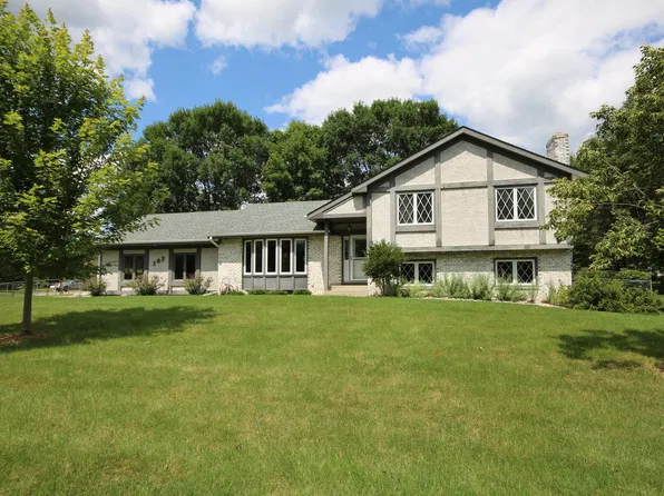 107 Meadowlark Dr, Delano, MN 55328