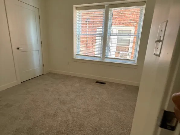 4006 Pennsylvania Ave #B, Saint Louis, MO 63118