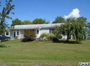 15 Pine Ct, Loysville, PA 17047