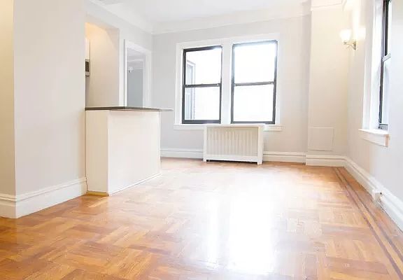 2nd image of 133 W 71st St APT 1A